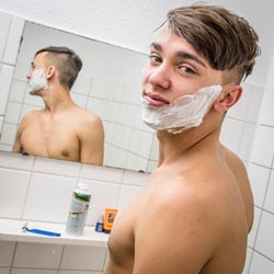 men shave for charity