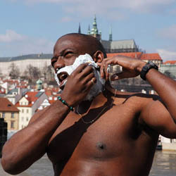 men shave for charity